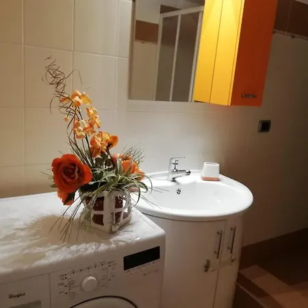 #more4less Casa Vacanza 100mq 2 Bagni Parcheggio Incluso *
